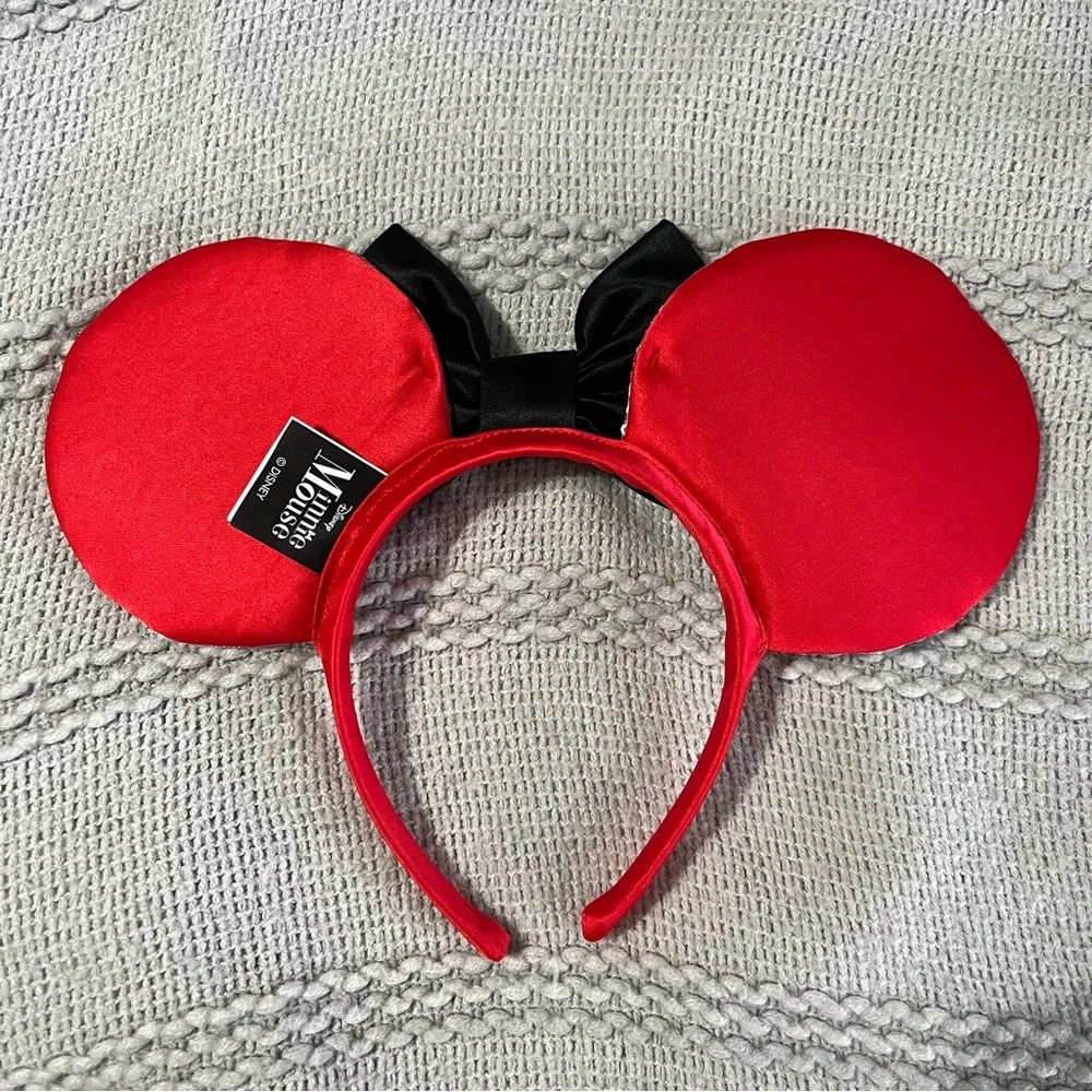 Disney Minnie Mouse Ears Red Polka Dots Sequin Black Bow Headband